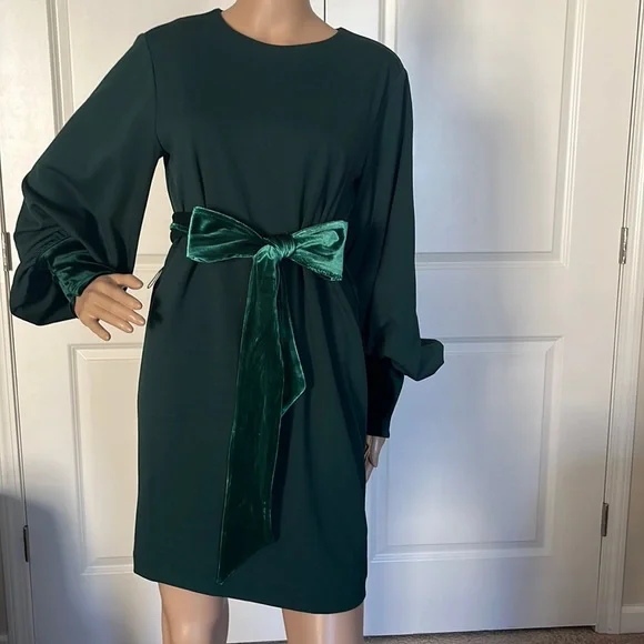 belle badgley mischks | Dresses | Belle Badgley Mischkadark Green Short  Dress | Poshmark